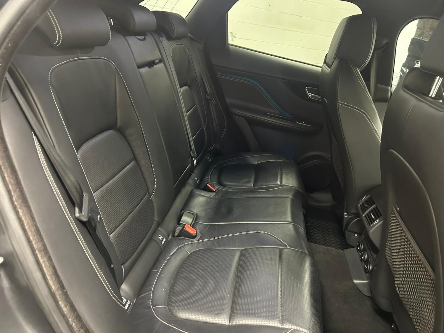 Used Jaguar F-Pace 2016 for sale - 77202577: Photo 28