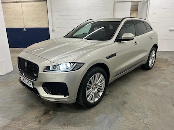 Used Jaguar F-Pace 2016 for sale - 77202577: Photo