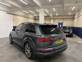 Used Audi Q7 2018 for sale - 76913442: Photo