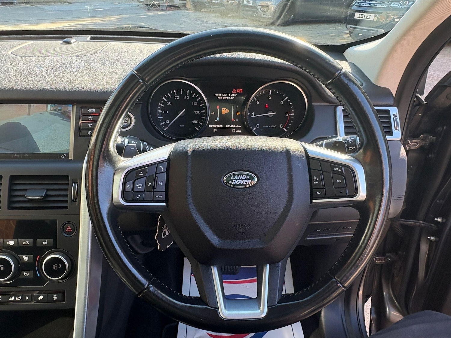Used Land Rover Discovery Sport 2016 for sale - 76072778: Photo 28