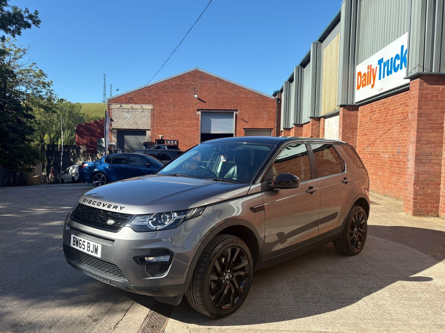Used Land Rover Discovery Sport 2016 for sale - 76072778: Photo 3