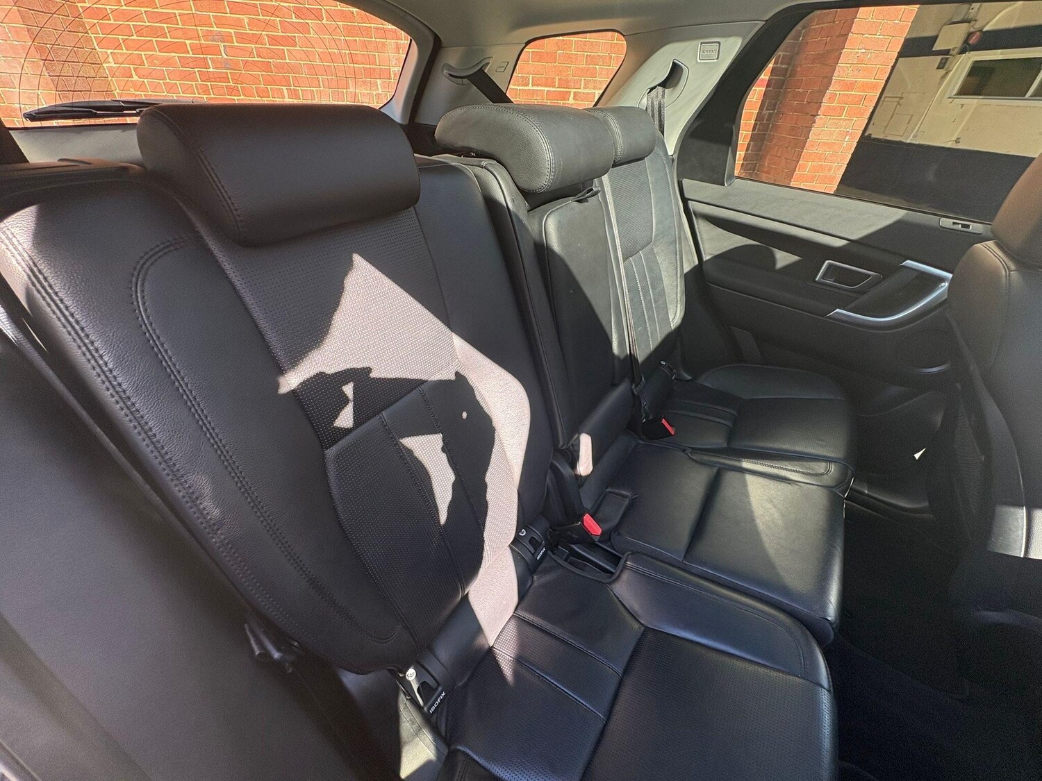 Used Land Rover Discovery Sport 2016 for sale - 76072778: Photo 30