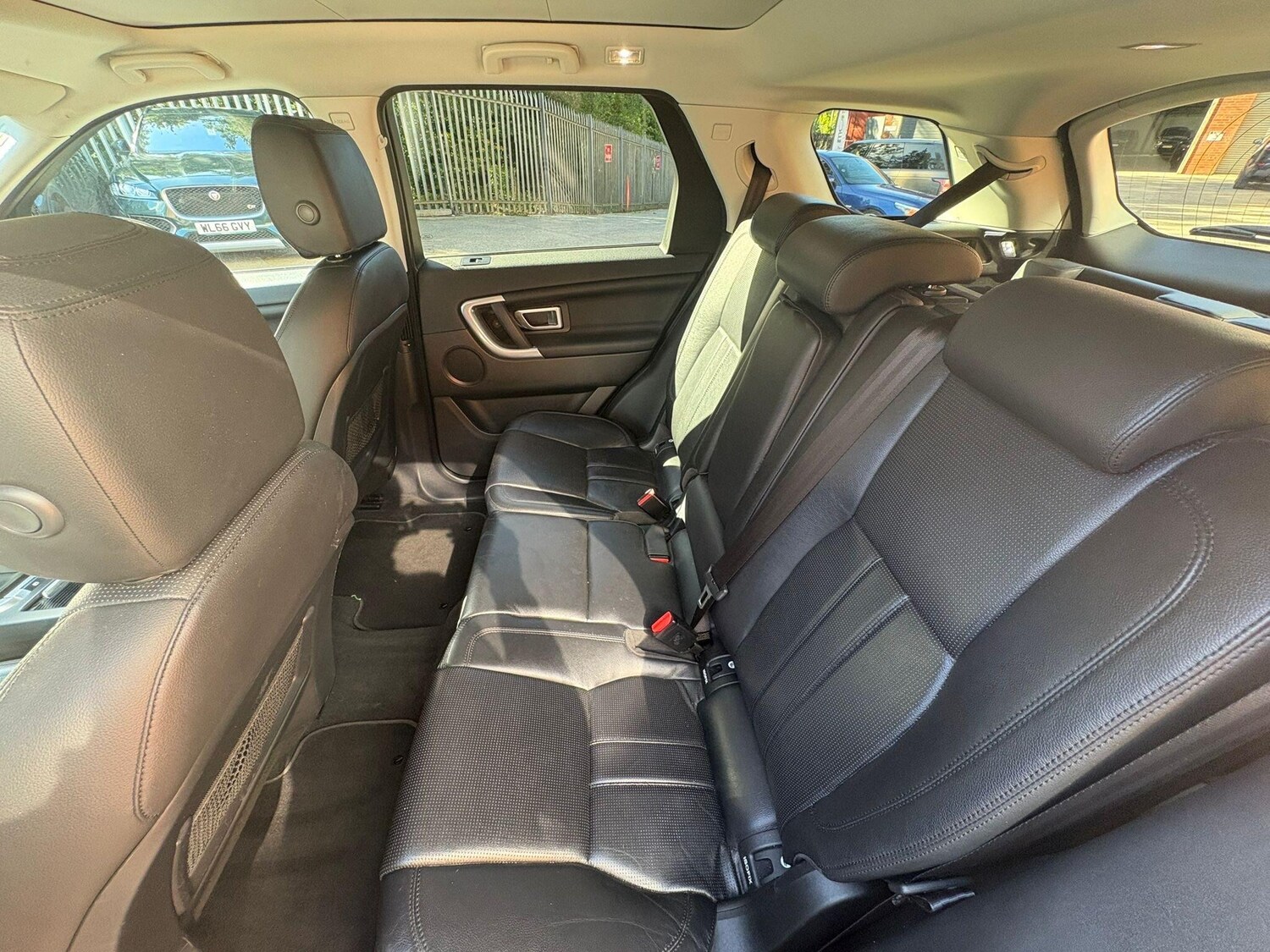 Used Land Rover Discovery Sport 2016 for sale - 76072778: Photo 34