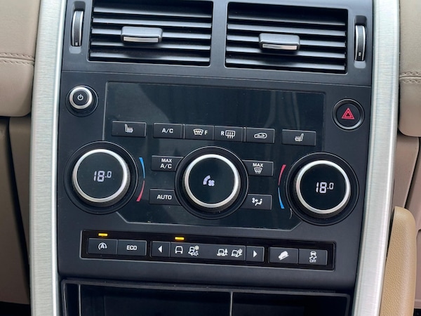 Used Land Rover Discovery Sport 2015 for sale - 75351395: Photo 31