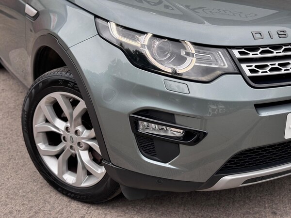 Used Land Rover Discovery Sport 2015 for sale - 75351395: Photo 3