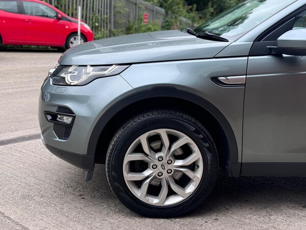 Used Land Rover Discovery Sport 2015 for sale - 75351395: Photo 8