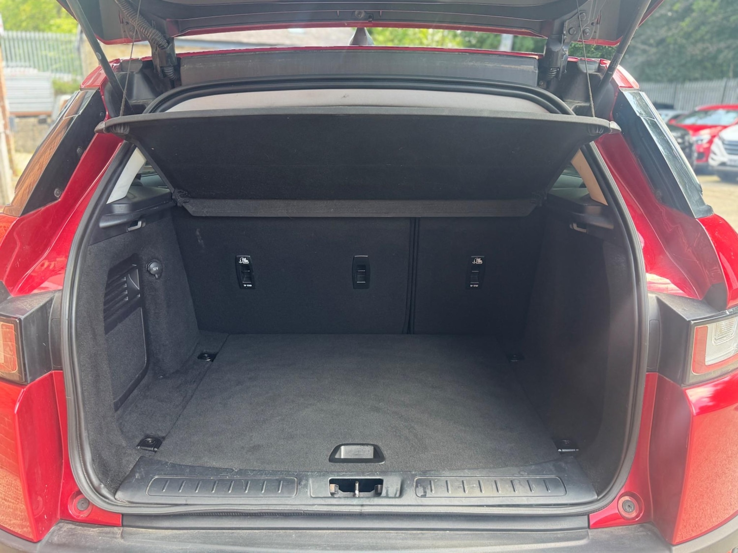 Used Land Rover Range Rover Evoque 2017 for sale - 76456905: Photo 37