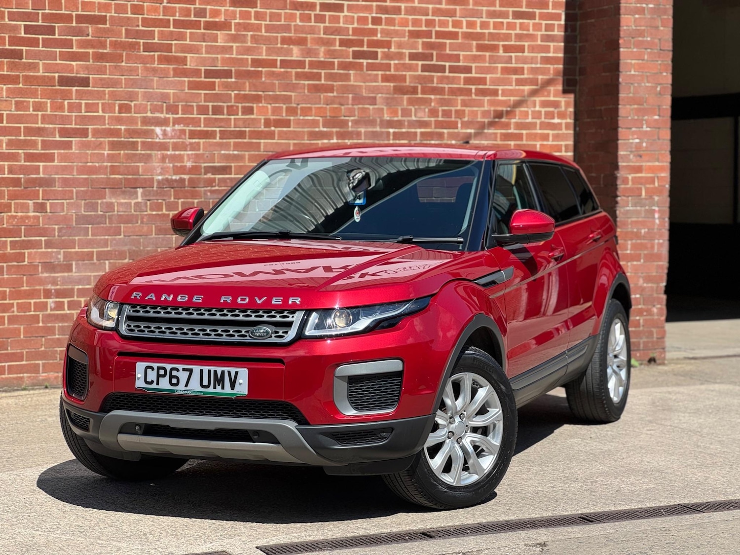 Used Land Rover Range Rover Evoque 2017 for sale - 76456905: Photo 8