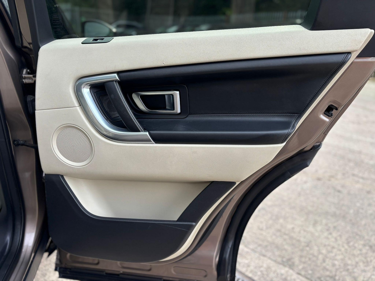 Used Land Rover Discovery Sport 2015 for sale - 76109884: Photo 20