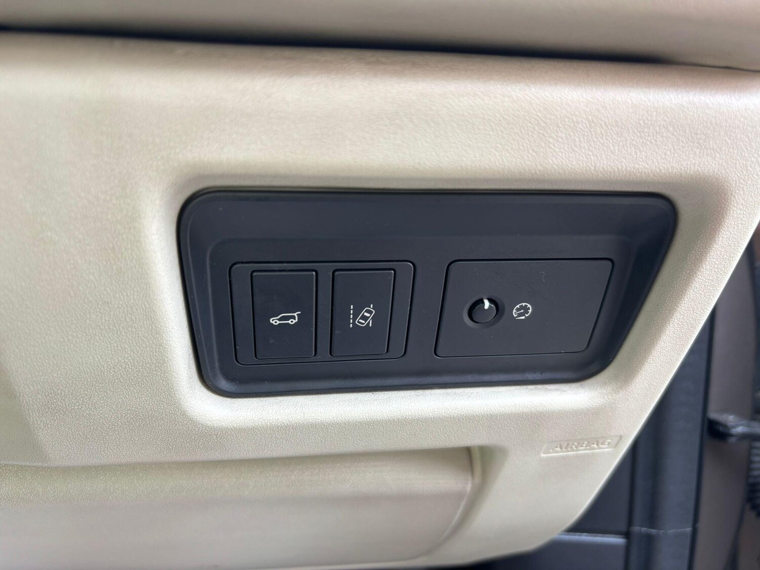 Used Land Rover Discovery Sport 2015 for sale - 76109884: Photo 34
