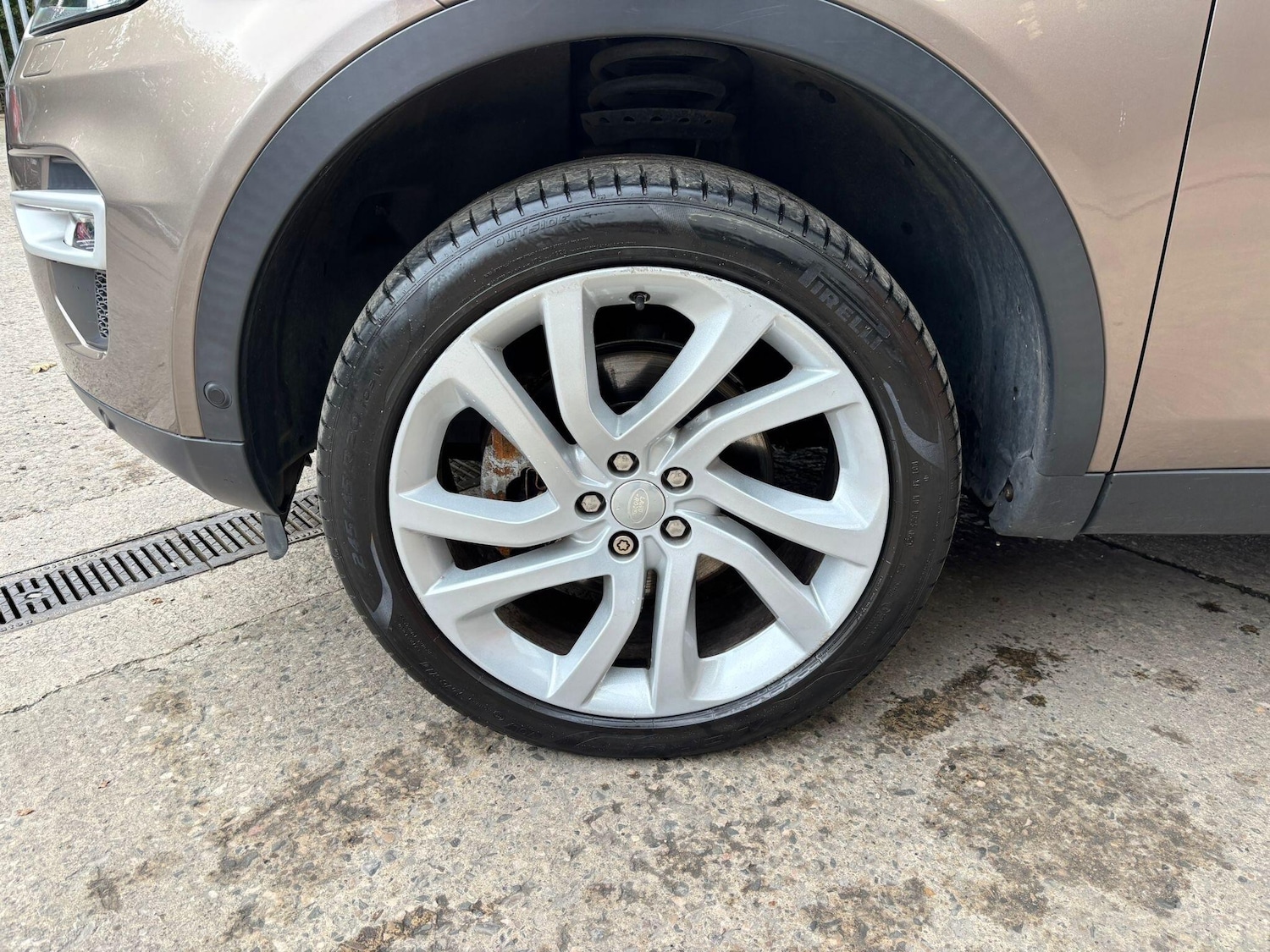 Used Land Rover Discovery Sport 2015 for sale - 76109884: Photo 35