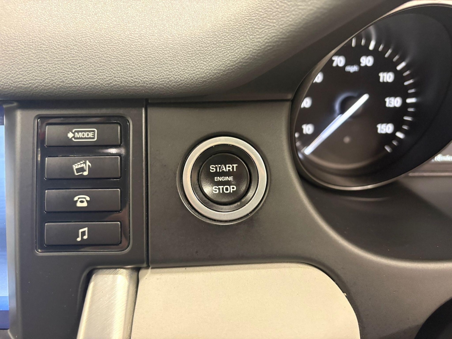 Used Land Rover Discovery Sport for sale - 77599055: Photo 20