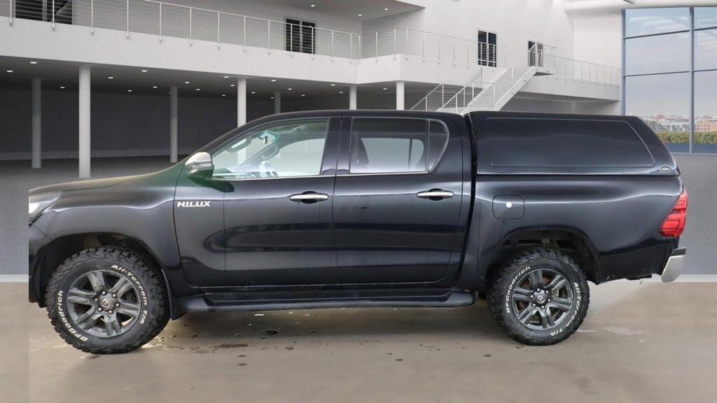 Used Toyota Hilux 2022 for sale - 77331049: Photo 6