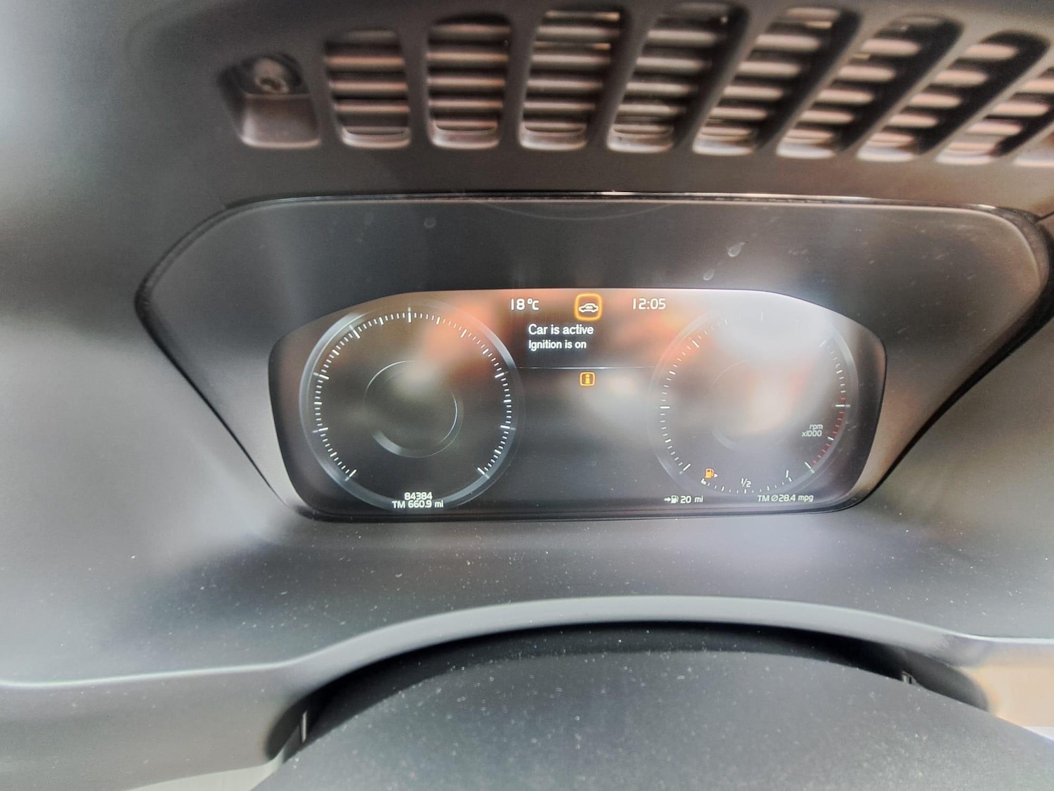 Used Volvo XC90 2019 for sale - 76152760: Photo 11