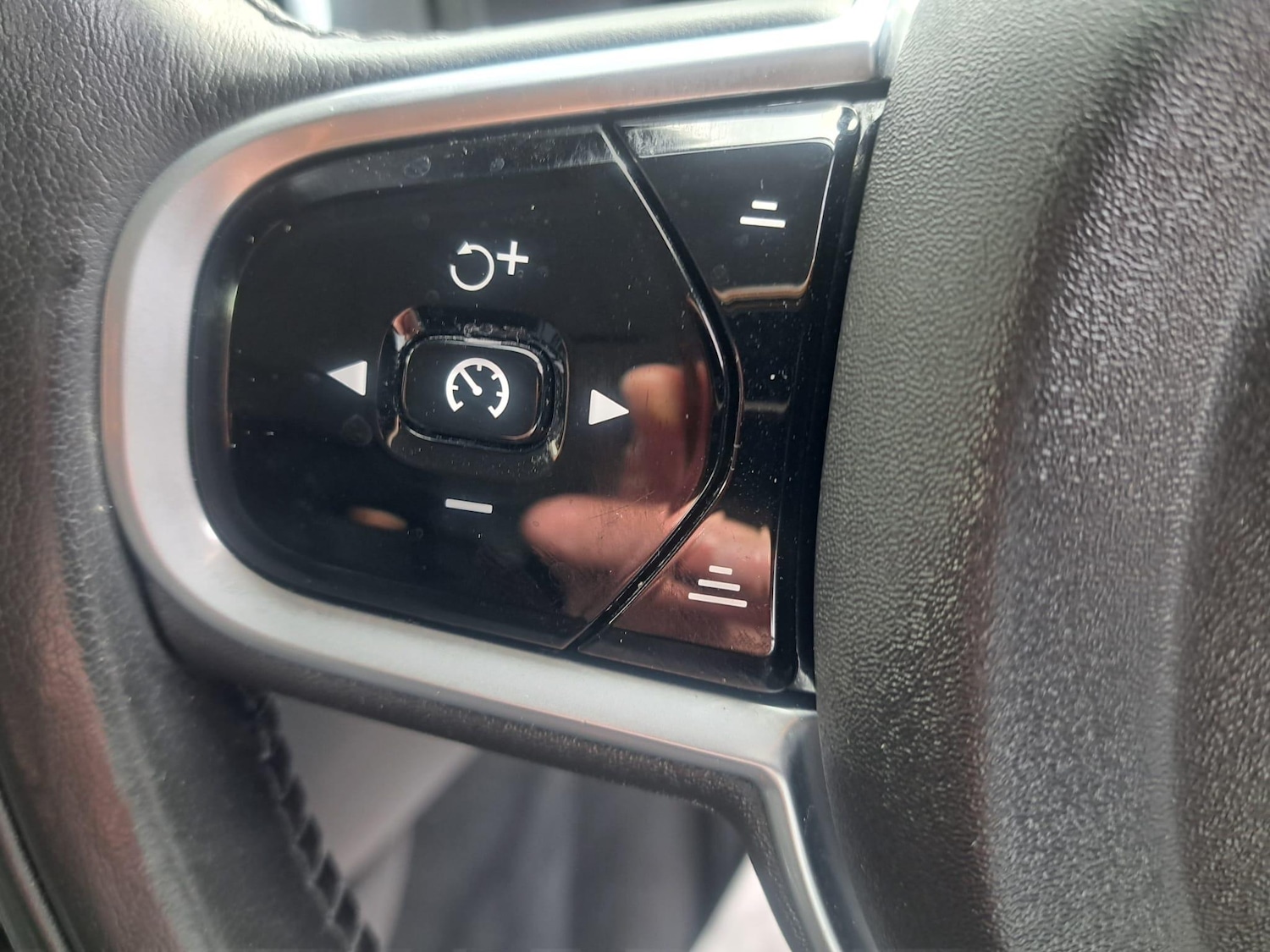 Used Volvo XC90 2019 for sale - 76152760: Photo 23