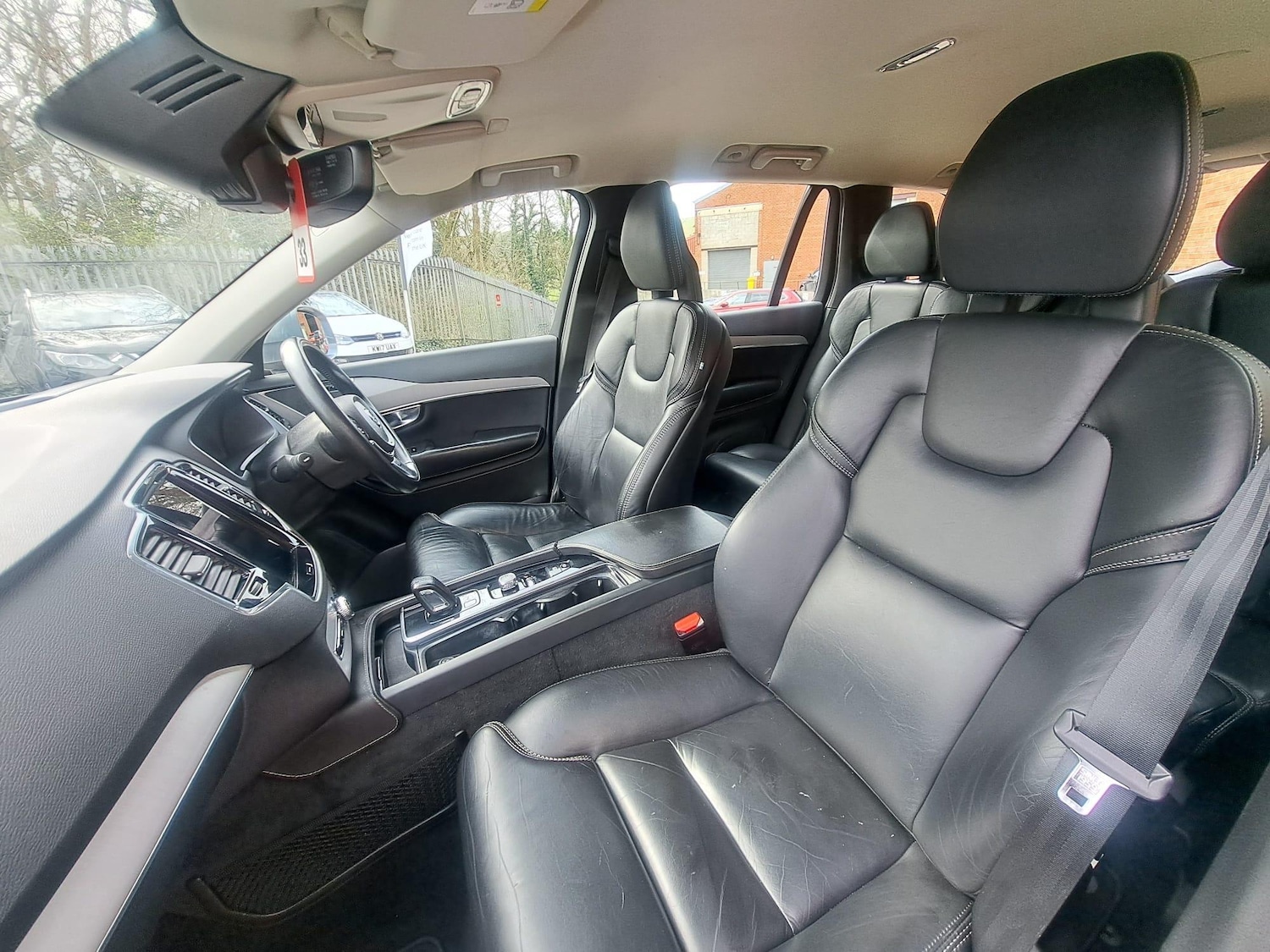 Used Volvo XC90 2019 for sale - 76152760: Photo 3