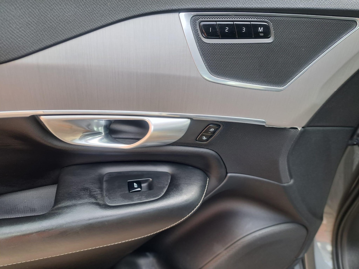 Used Volvo XC90 2019 for sale - 76152760: Photo 8