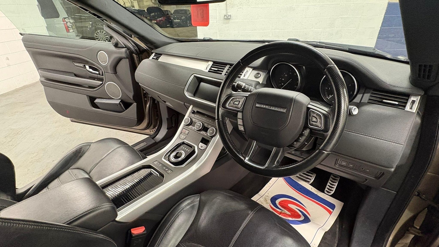 Used Land Rover Range Rover Evoque 2016 for sale - 77254535: Photo 3