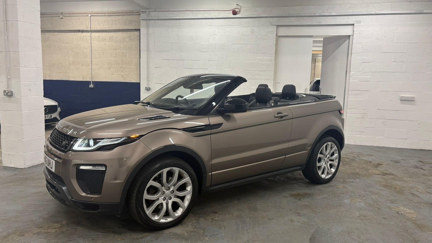 Used Land Rover Range Rover Evoque 2016 for sale - 77254535: Photo 8