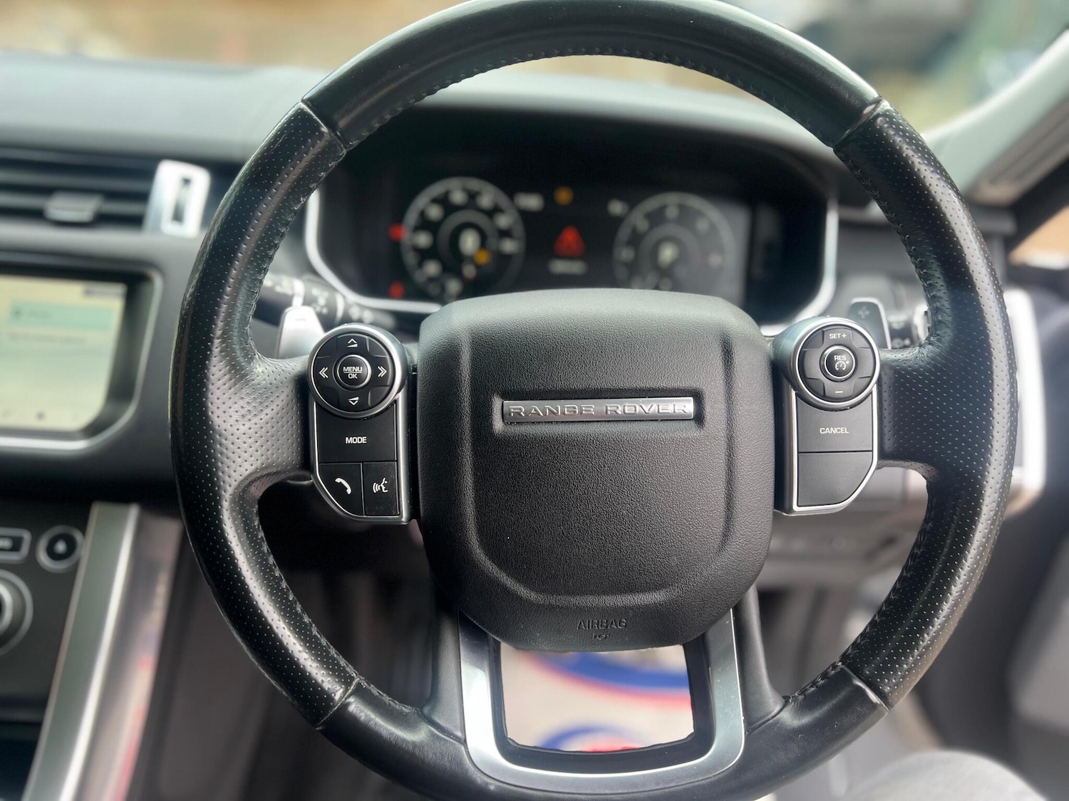 Used Land Rover Range Rover Sport 2018 for sale - 76425703: Photo 33