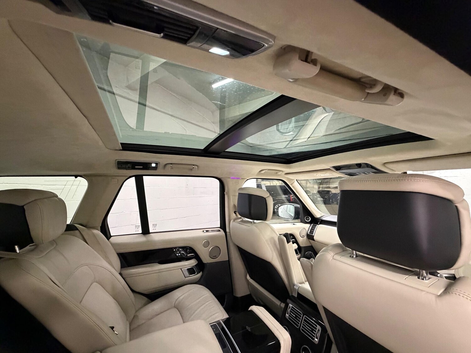 Used Land Rover Range Rover 2019 for sale - 77892983: Photo 11