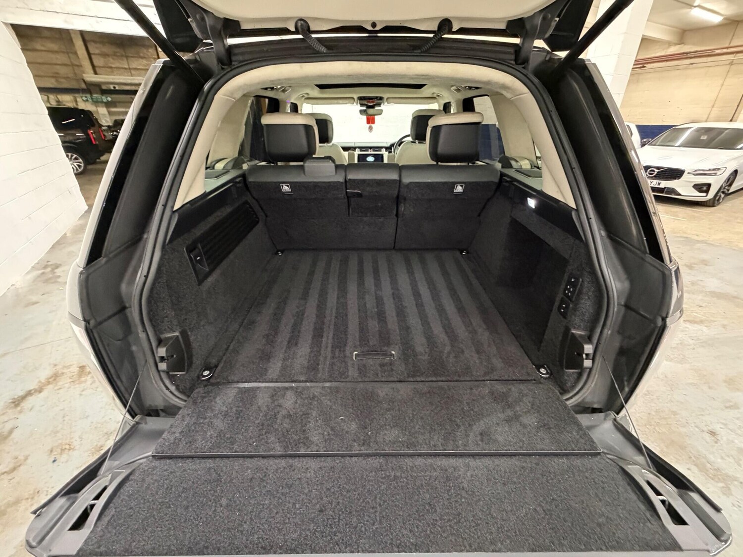 Used Land Rover Range Rover 2019 for sale - 77892983: Photo 39