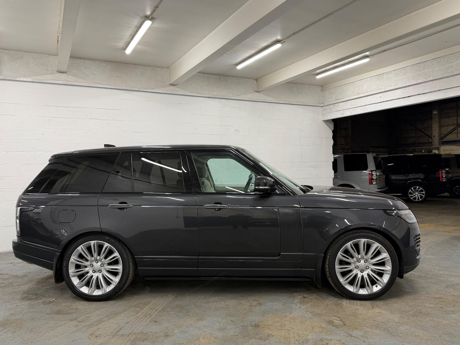 Used Land Rover Range Rover 2019 for sale - 77892983: Photo 9