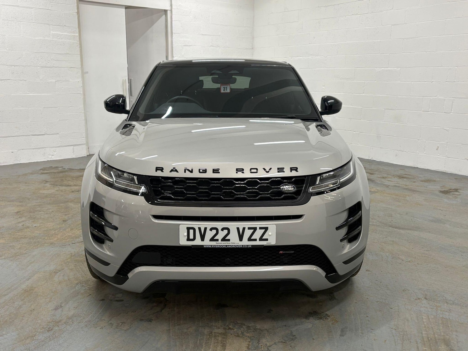 Used Land Rover Range Rover Evoque 2022 for sale - 77229397: Photo 2
