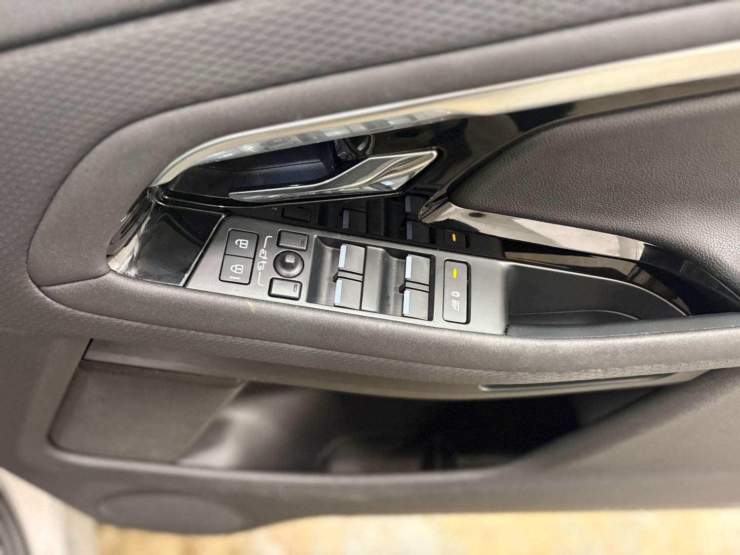 Used Land Rover Range Rover Evoque 2022 for sale - 77229397: Photo 26