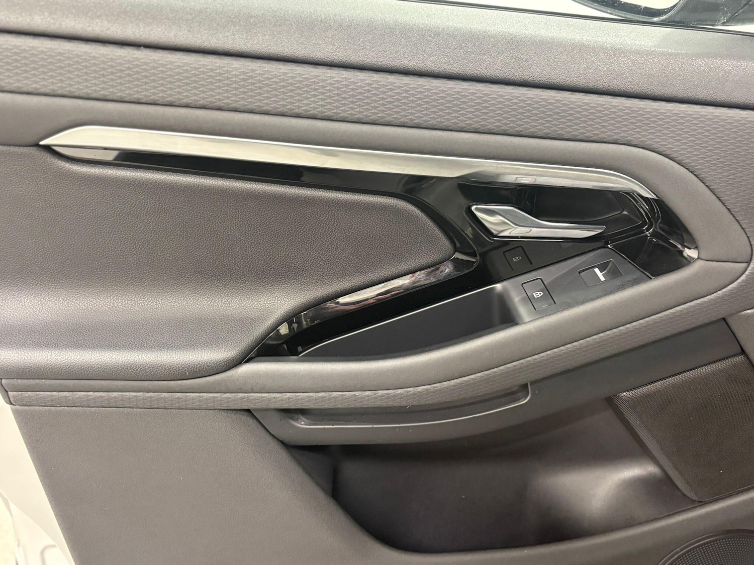 Used Land Rover Range Rover Evoque 2022 for sale - 77229397: Photo 27