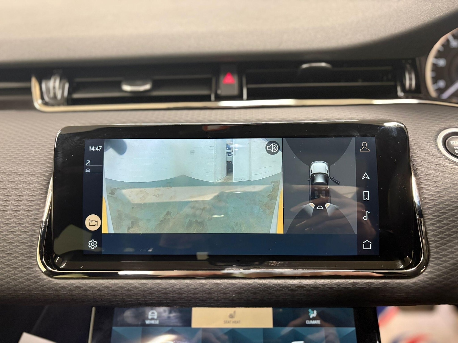 Used Land Rover Range Rover Evoque 2022 for sale - 77229397: Photo 33