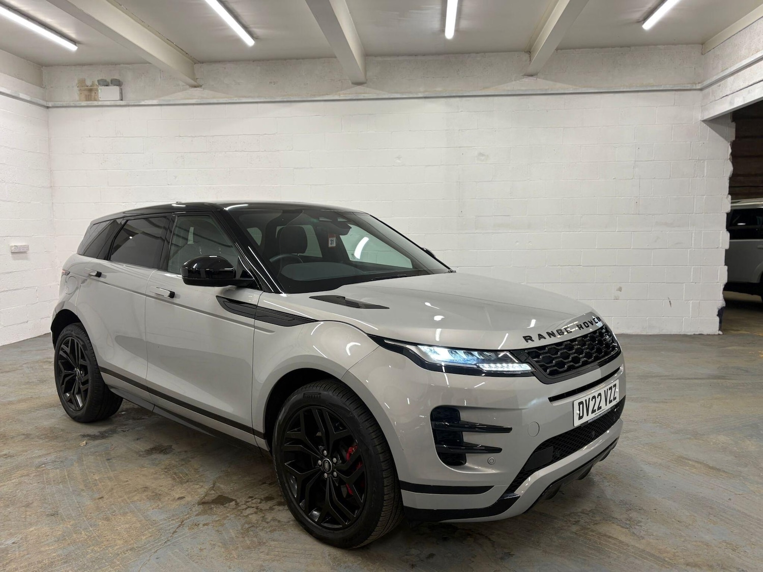 Used Land Rover Range Rover Evoque 2022 for sale - 77229397: Photo 5