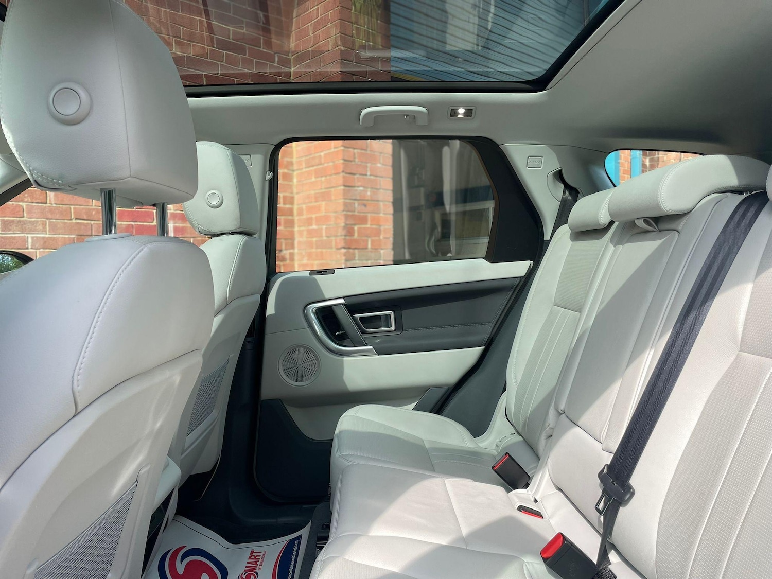 Used Land Rover Discovery Sport 2019 for sale - 76441121: Photo 10