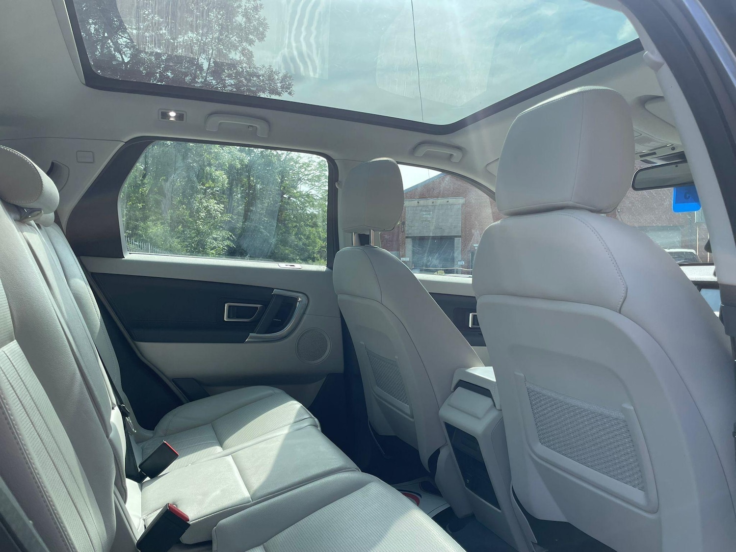 Used Land Rover Discovery Sport 2019 for sale - 76441121: Photo 12