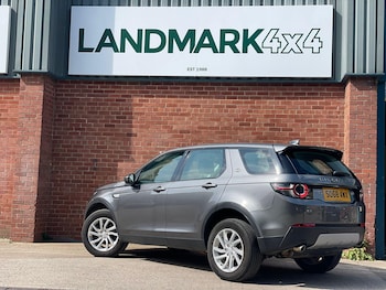 Used Land Rover Discovery Sport 2019 for sale - 76441121: Photo