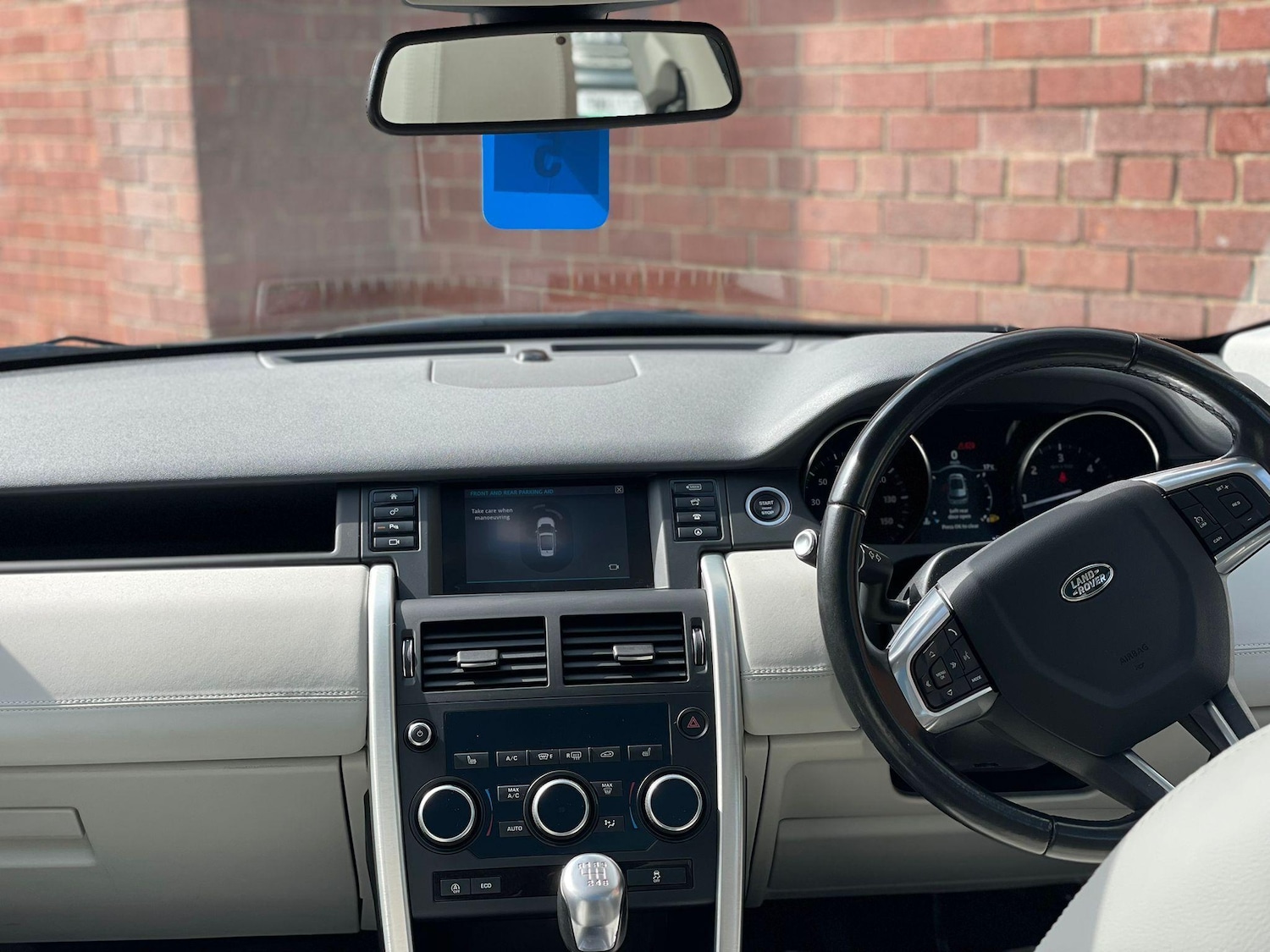 Used Land Rover Discovery Sport 2019 for sale - 76441121: Photo 8