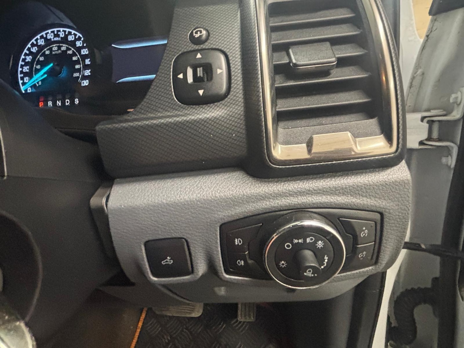 Used Ford Ranger 2016 for sale - 76765696: Photo 28