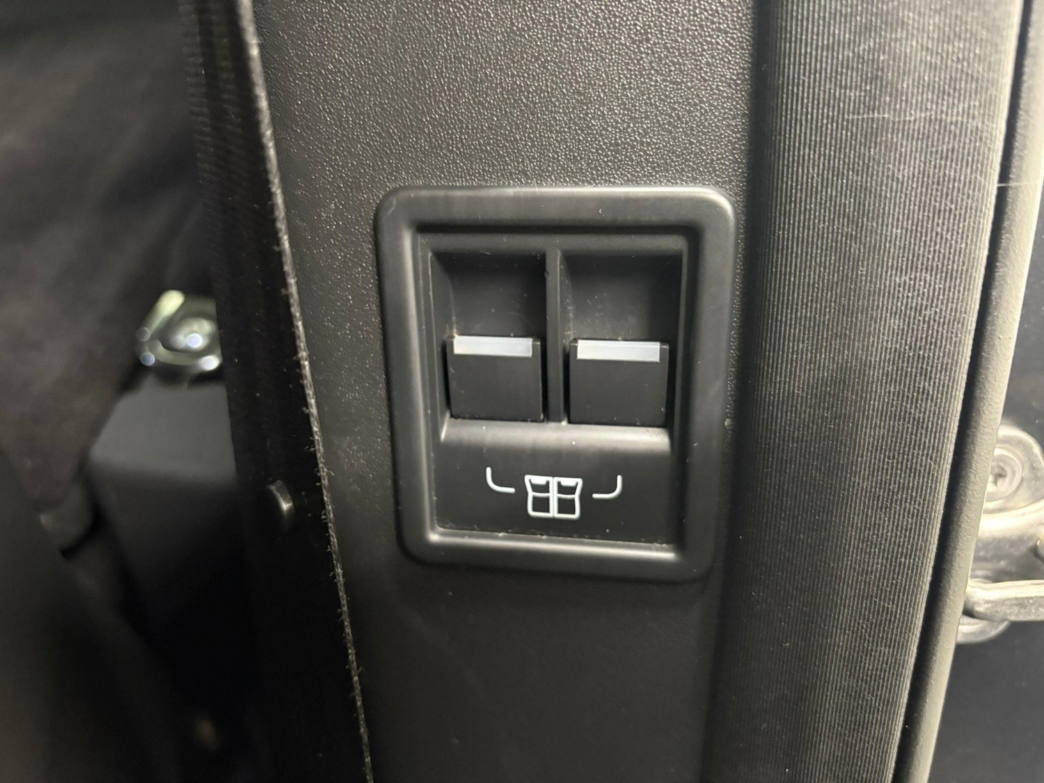 Used Land Rover Discovery 2018 for sale - 77957140: Photo 20