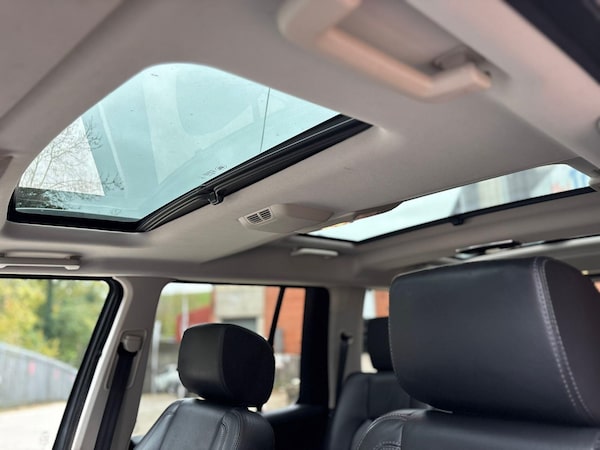Used Land Rover Discovery 4 2016 for sale - 76260353: Photo 8