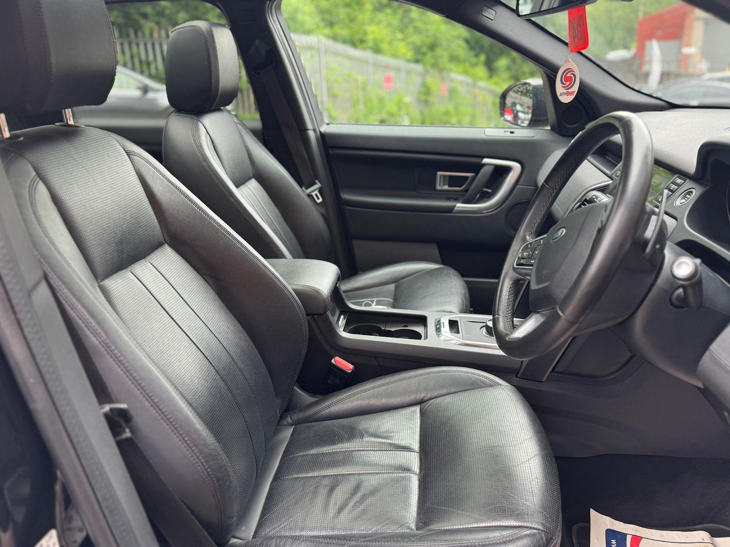 Used Land Rover Discovery Sport 2018 for sale - 76136813: Photo 12