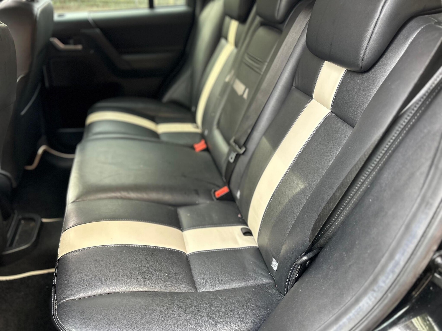 Used Land Rover Freelander 2 2011 for sale - 76424677: Photo 16