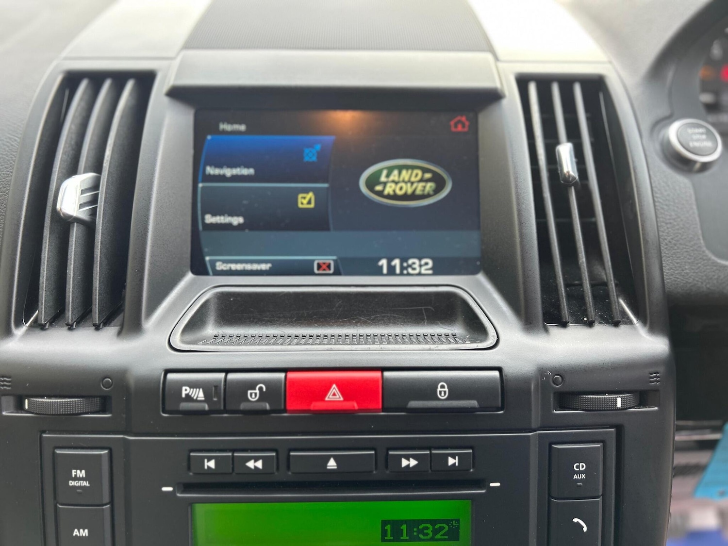 Used Land Rover Freelander 2 2011 for sale - 76424677: Photo 28