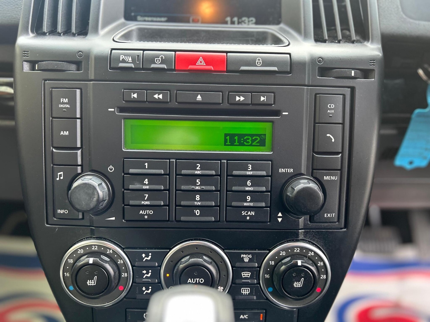 Used Land Rover Freelander 2 2011 for sale - 76424677: Photo 29