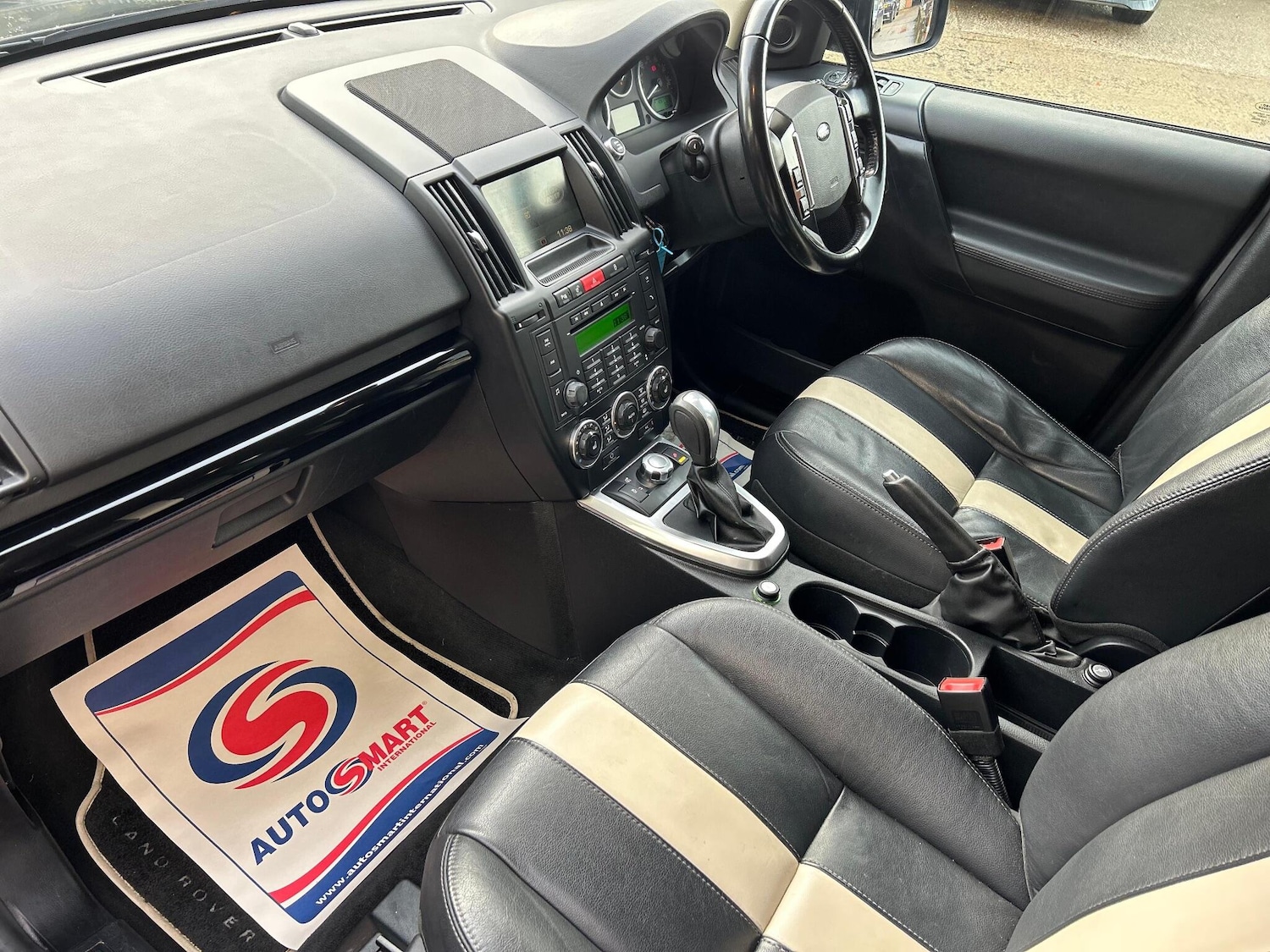 Used Land Rover Freelander 2 2011 for sale - 76424677: Photo 33