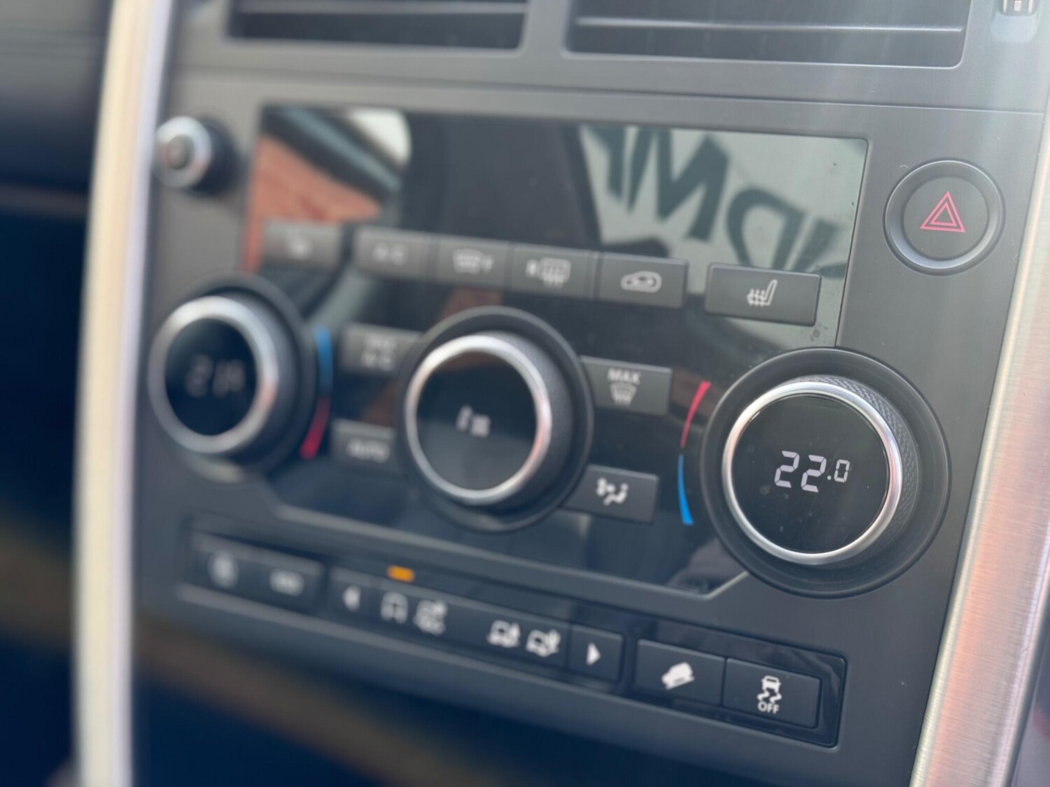 Used Land Rover Discovery Sport 2017 for sale - 76122406: Photo 28