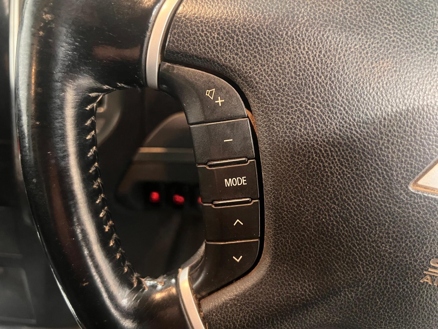 Used Mitsubishi Shogun 2017 for sale - 77633454: Photo 28