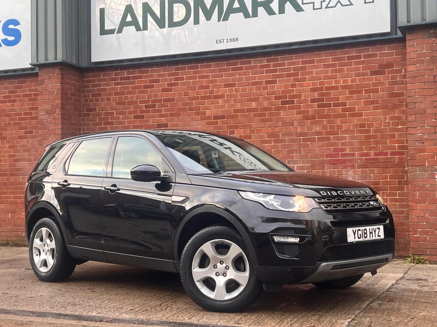 Used Land Rover Discovery Sport 2018 for sale - 76511799: Photo 10