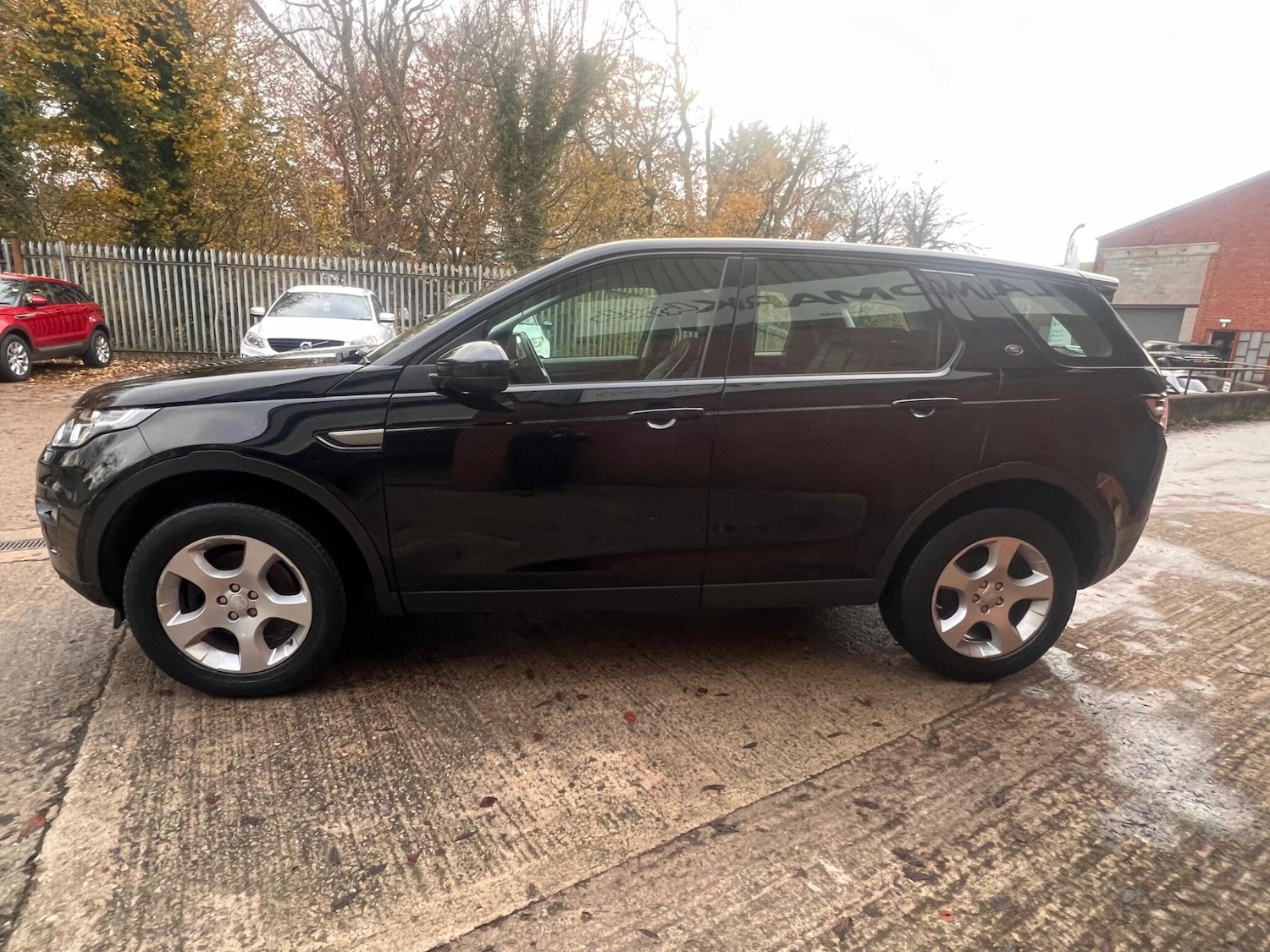 Used Land Rover Discovery Sport 2018 for sale - 76511799: Photo 11