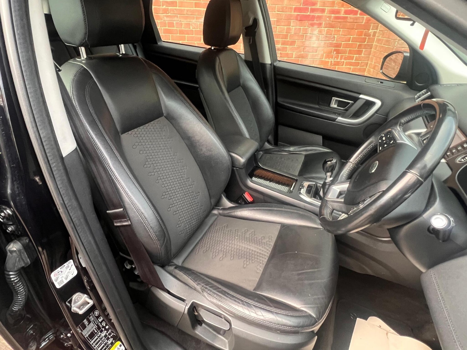 Used Land Rover Discovery Sport 2018 for sale - 76511799: Photo 17