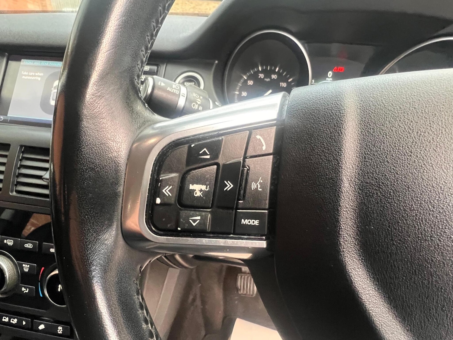 Used Land Rover Discovery Sport 2018 for sale - 76511799: Photo 21